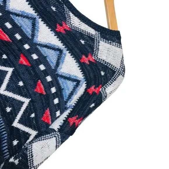 HOLLISTER Geometric Cropped Knit Pullover Sweater Size Medium Large ML - Picture 5 of 9